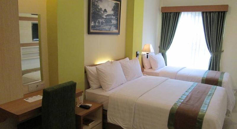 De Batara Hotel Bandung Extérieur photo