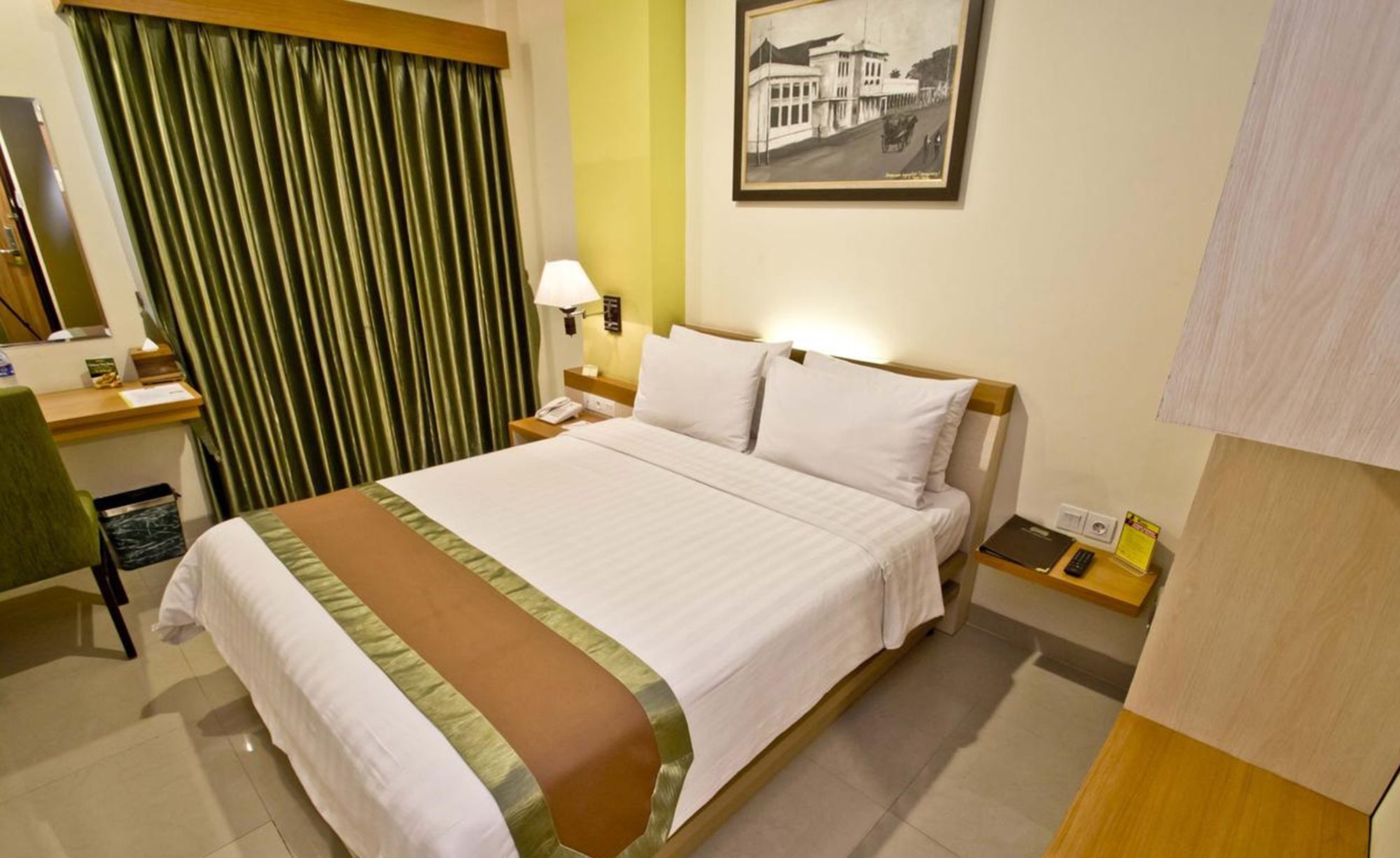 De Batara Hotel Bandung Extérieur photo